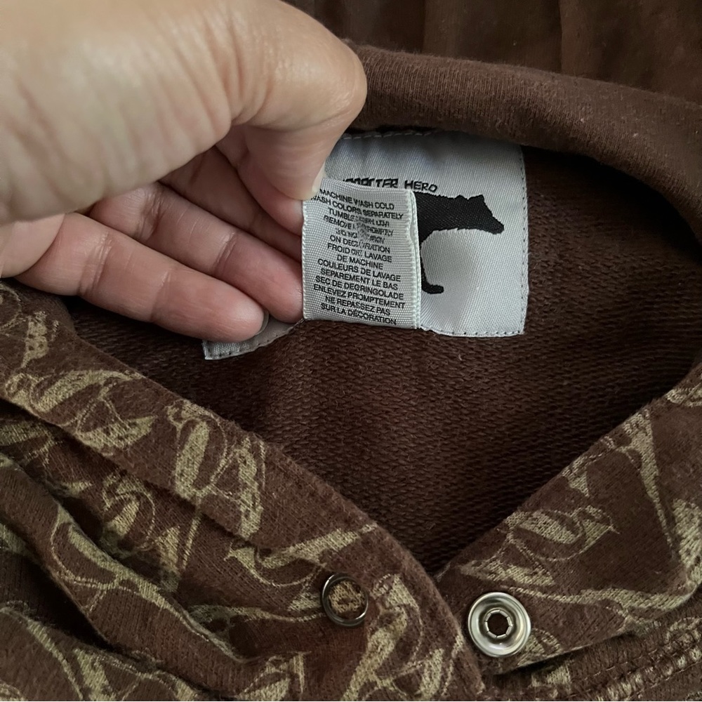 Urban Outfitters character hero All Over bird print brown hoodie - Picture 7 of 7